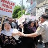 19.02.2014 / Kadınlar Su İçin Valiliğe Dayandı