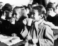 1950'li Yıllar - Süt Tozu Çocukları