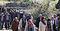 Boz&uuml;y&uuml;kl&uuml;ler Maden Şirketine İsyan Etti